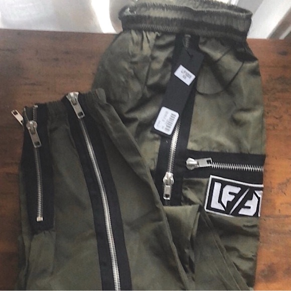 LF Brand jogger track pants zipper detail elastic drawstring waist NEW RE $248🎉 - Picture 5 of 16